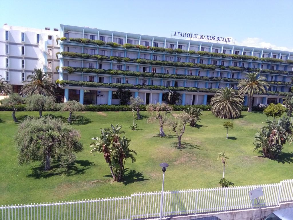 The House On The Beach Giardini Naxos Exterior photo